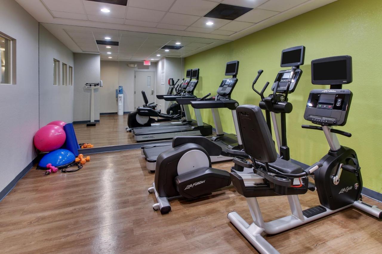 Holiday Inn Express West Palm Beach Metrocentre By Ihg Dış mekan fotoğraf