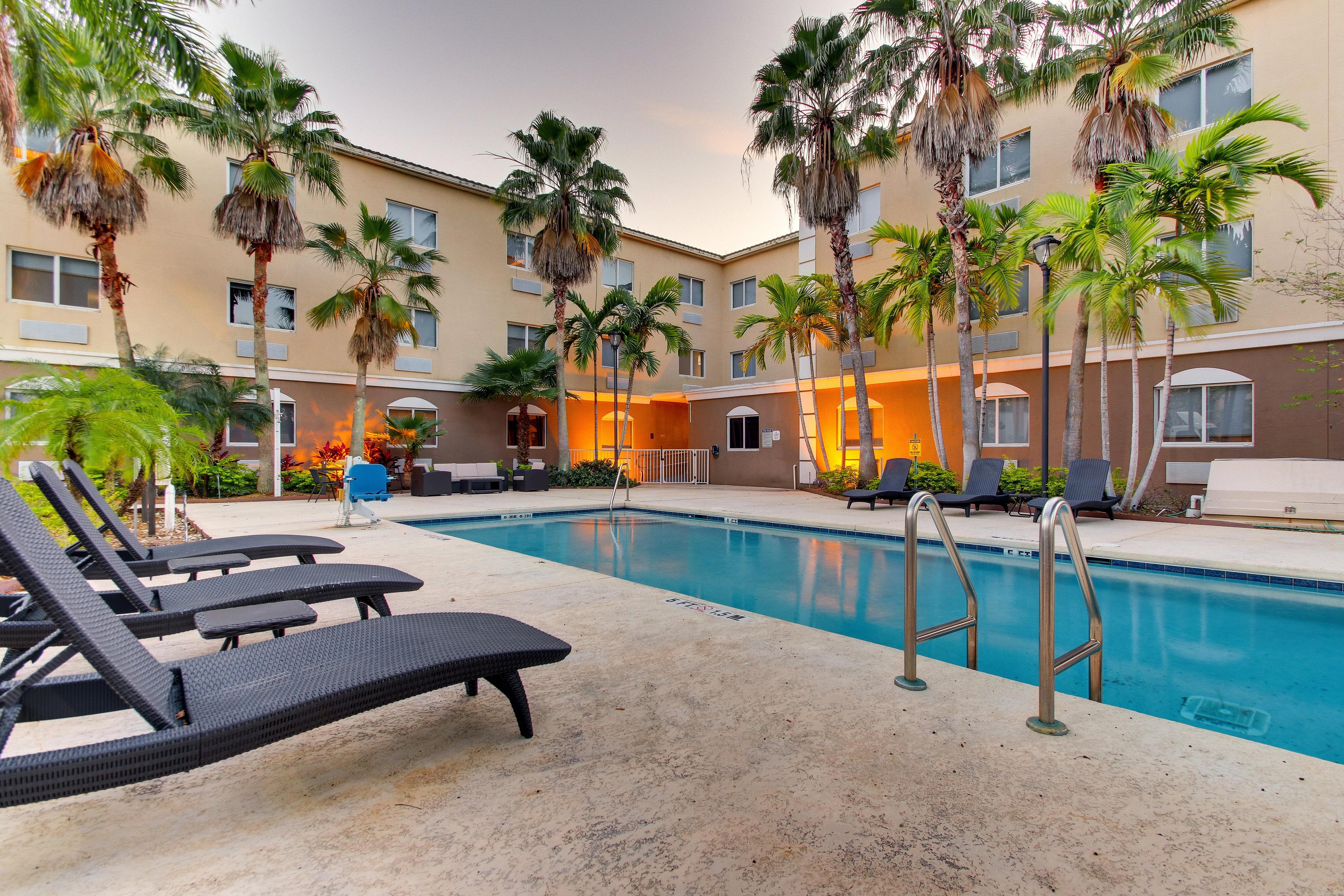 Holiday Inn Express West Palm Beach Metrocentre By Ihg Dış mekan fotoğraf