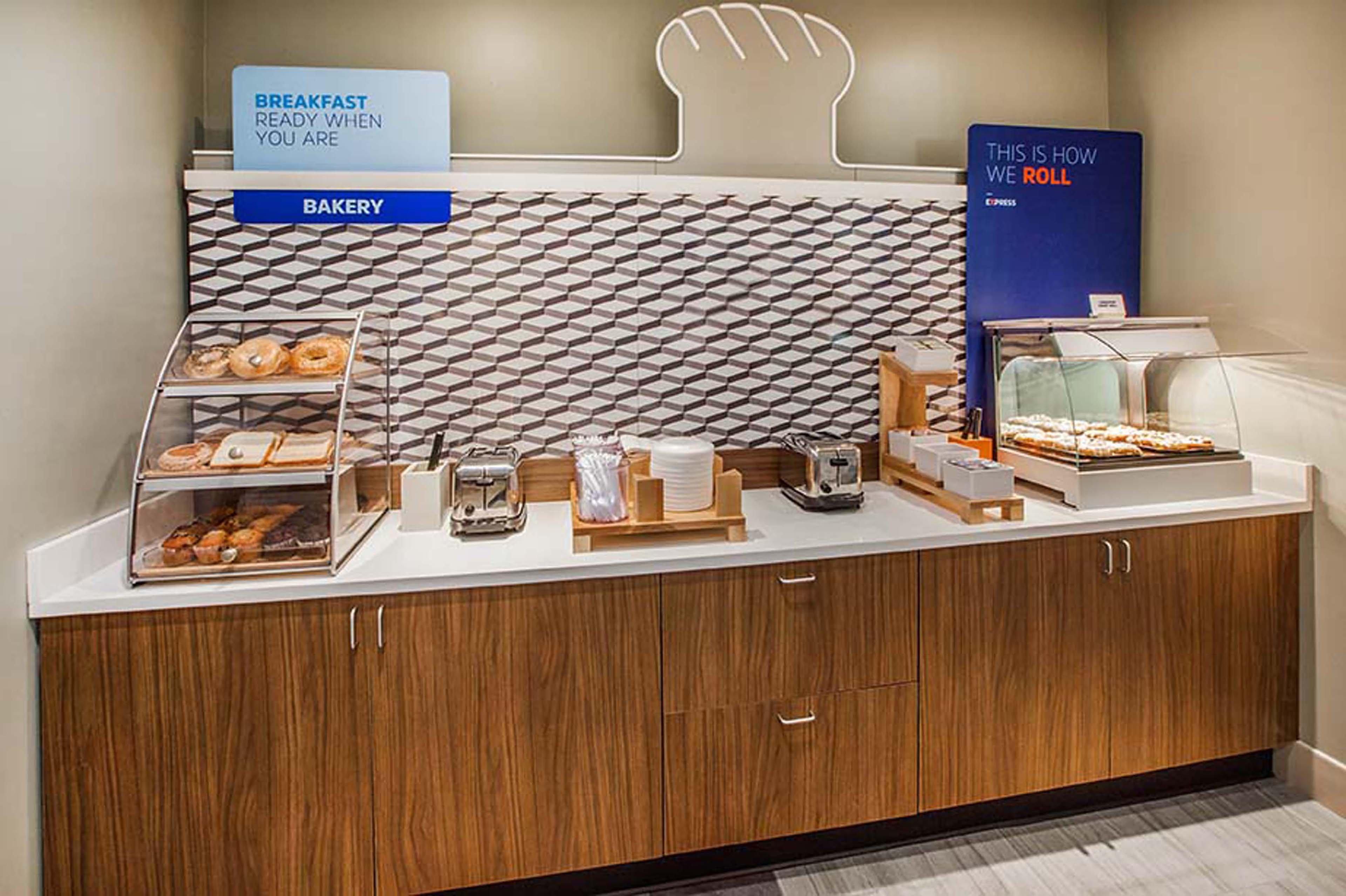Holiday Inn Express West Palm Beach Metrocentre By Ihg Dış mekan fotoğraf