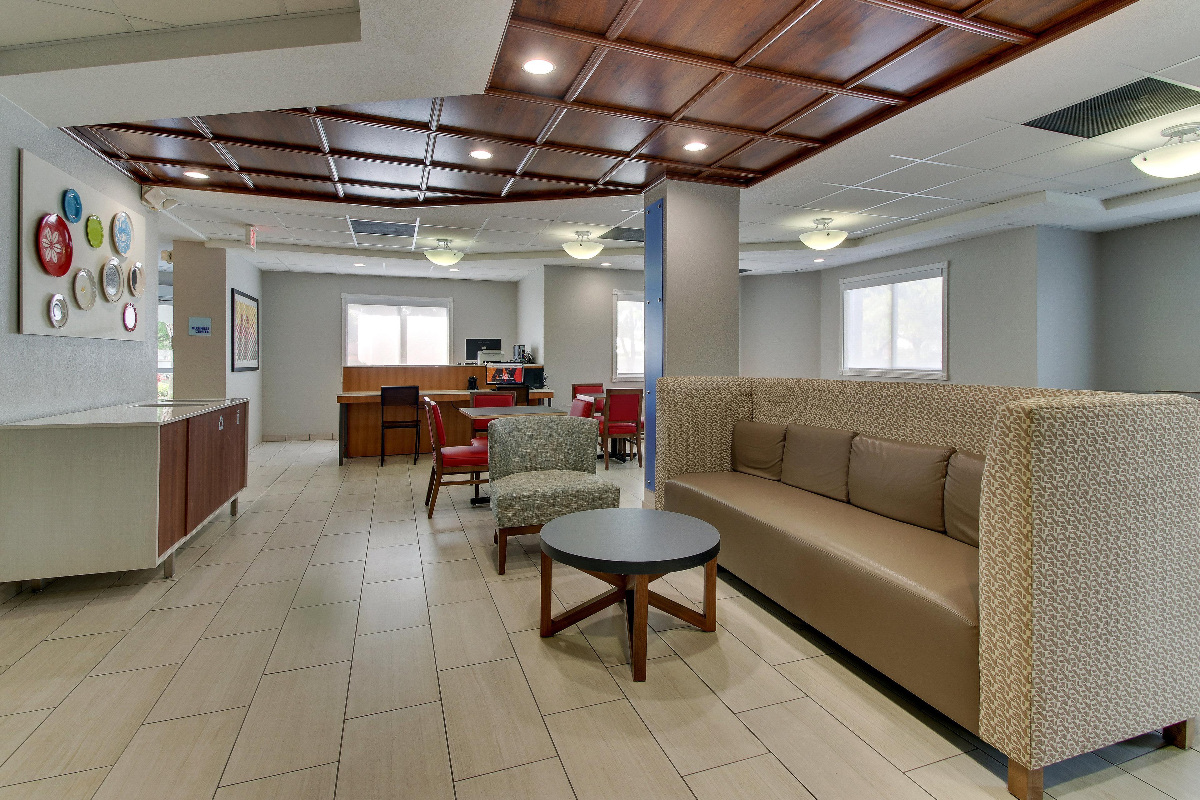 Holiday Inn Express West Palm Beach Metrocentre By Ihg Dış mekan fotoğraf